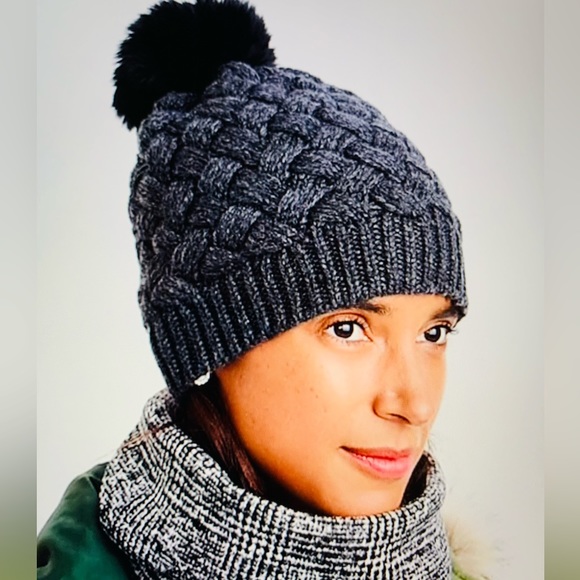 J. Crew Accessories - J Crew Beanie Faux Fur Pom Basket weave cap
